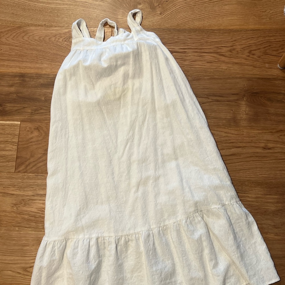 FLOWY DRESS ☀️